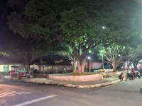 A pedido do vereador Naldo Lima a Praça da Rua Terra Santa tem iluminação restabelecida   