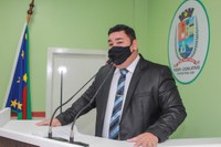 "A vacinação contra a Covid-19 avança em Parintins, mas não podemos relaxar", diz Alex Garcia