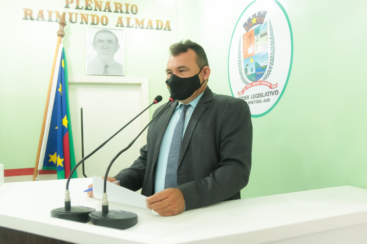 Afonso Caburi fiscaliza obras na Zona Rural e solicita Ligação Elétrica para Poços Artesianos