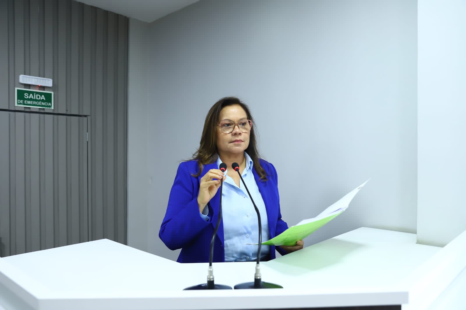 Aprovar o Projeto de Lei que institui o Programa Municipal de Conscientização e Combate à Violência contra Crianças e Adolescentes será uma grande vitória para os membros mais jovens da comunidade de Parintins, afirma Márcia Baranda