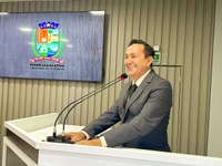 Babá Tupinambá apresenta Projeto de Lei para conscientizar estudantes sobre perigos dos jogos de azar