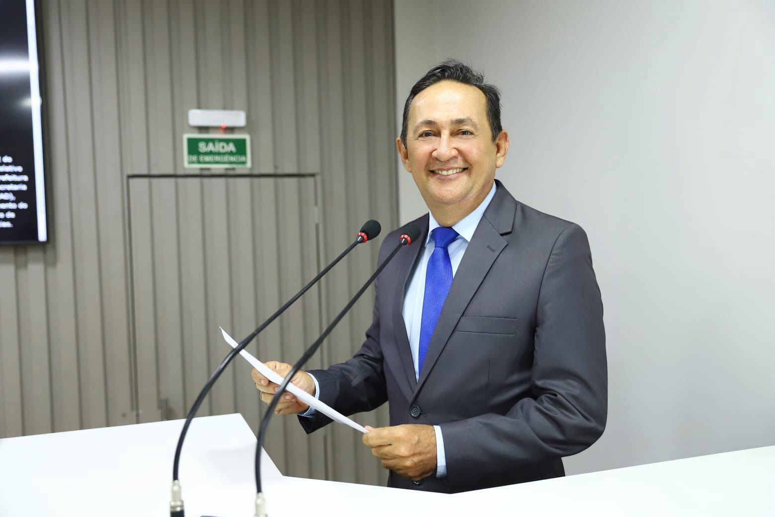 Babá Tupinambá cobra da EMTT revitalização de sinalização em ponto crítico de tráfego, em Parintins