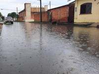 Babá Tupinambá cobra serviço de drenagem em ruas do bairro Djard Vieira