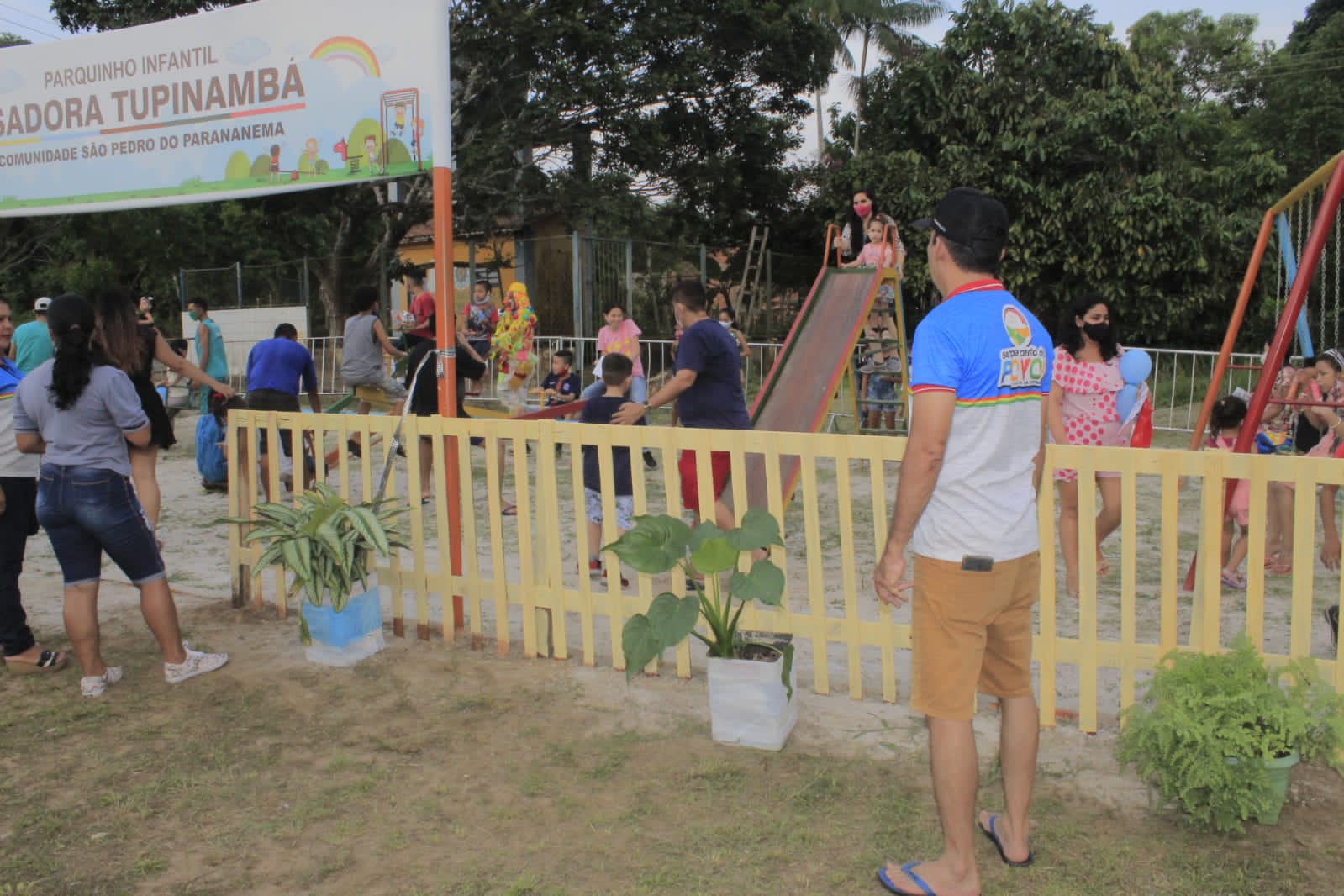 Babá Tupinambá exalta entrega de Parque Infantil na comunidade São Pedro do Parananema