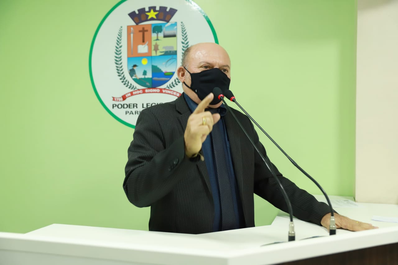 Cabo Linhares cobra estrutura para a Polícia Militar de Parintins e exalta os investimentos na zona rural