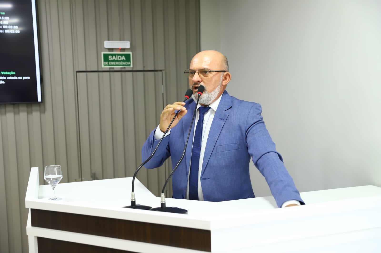 Cabo Linhares exalta importância do campus da Universidade Federal do Amazonas - UFAM em Parintins   