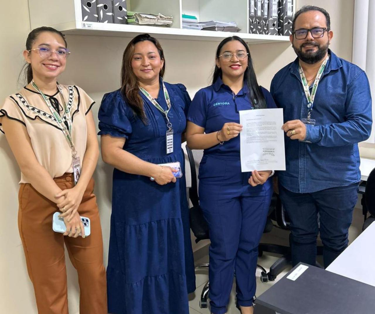 Câmara de Parintins firma parceria com o Colégio Zeus