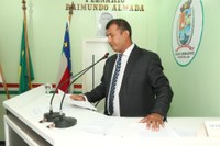 Com indignação, Vereador Bertoldo reitera solicitações