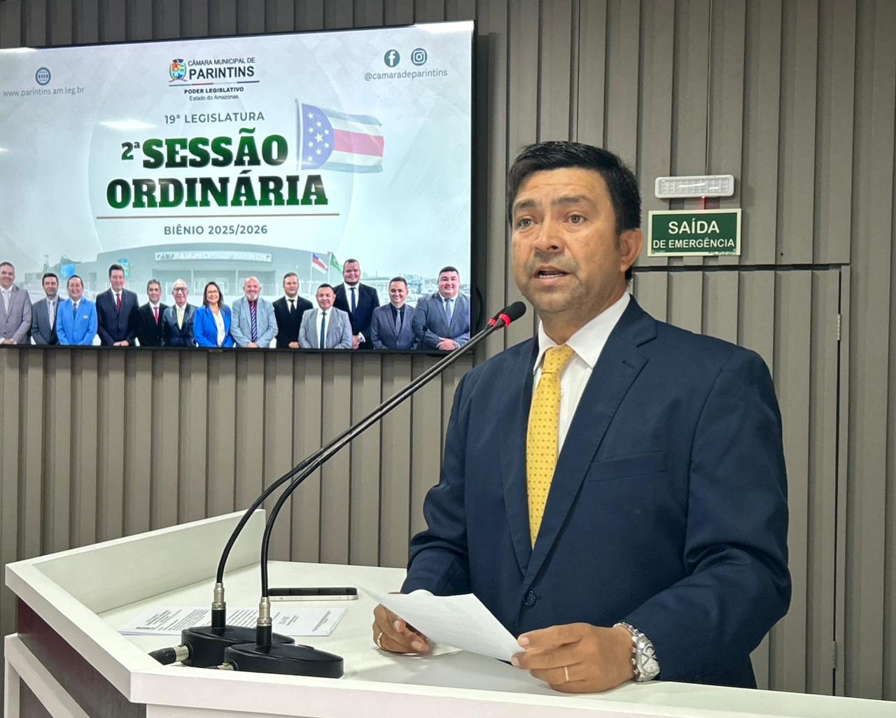 Vereador Telo Pinto solicita rampa para área em frente à Escola Santa Maria do Mocambo