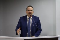 Cursino cobra SEMED, aponta falhas no planejamento e alerta para prejuízos nas escolas municipais