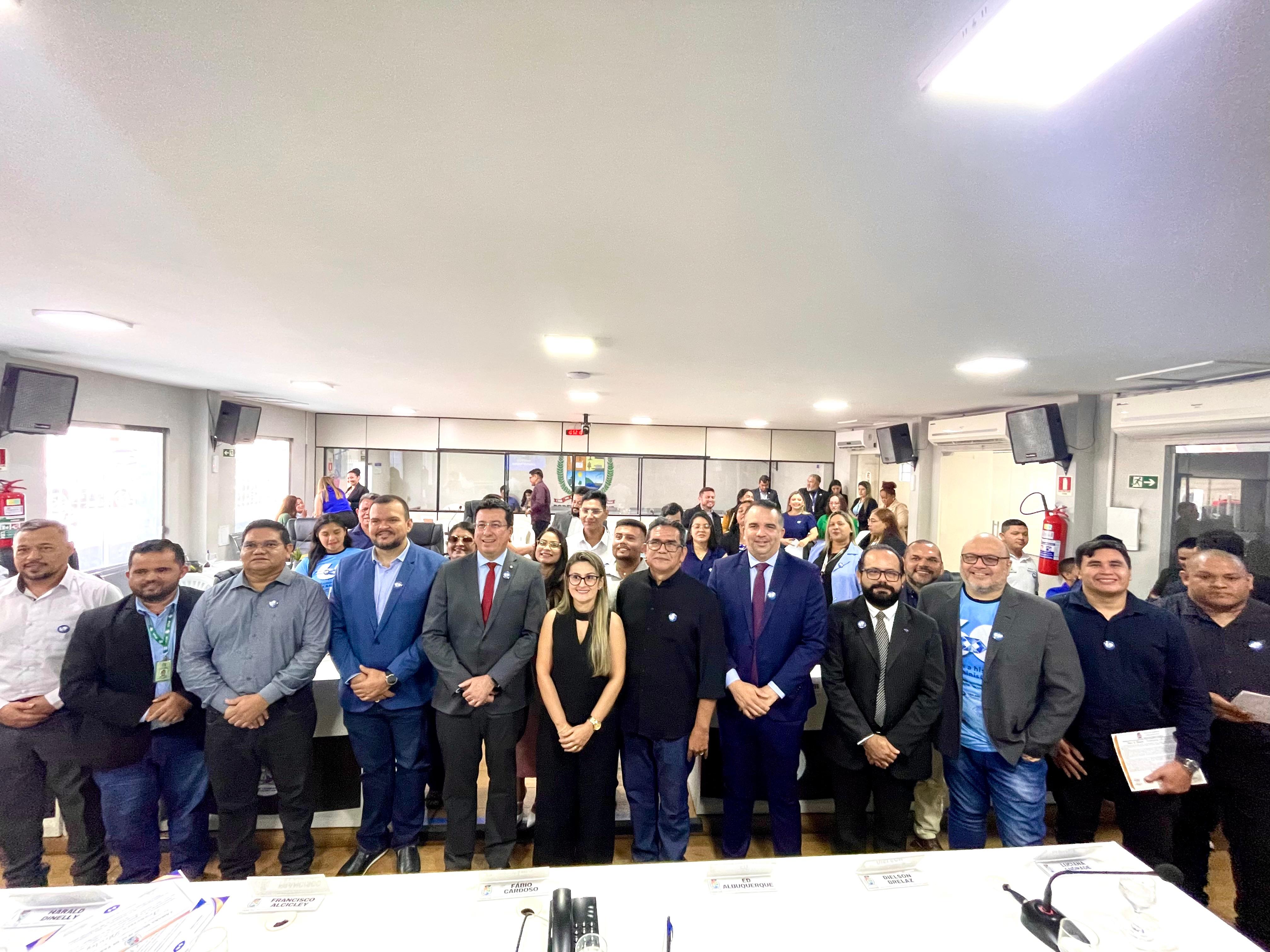 Dia do Administrador é celebrado com Sessão Especial na Câmara de Parintins