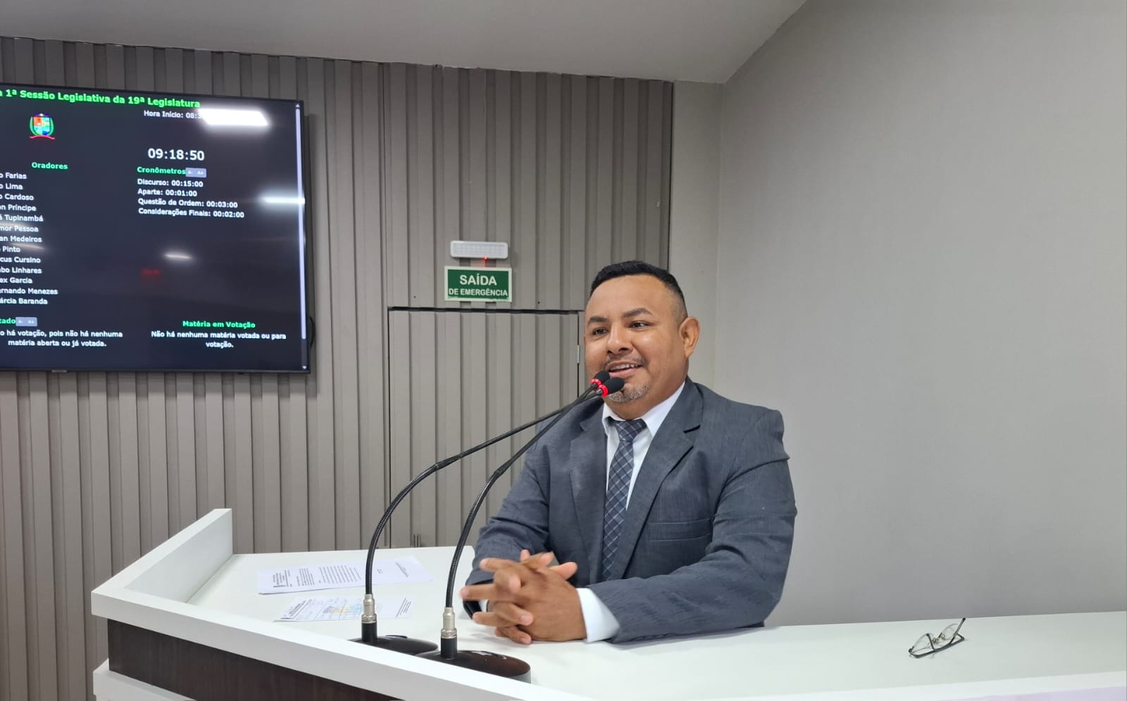 Escuta psicológica a professores da zona rural é solicitada pelo vereador Naldo Lima na Câmara Municipal de Parintins