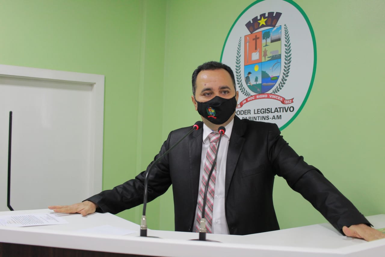 Flávio Farias apresenta demandas para melhorias em infraestrutura   
