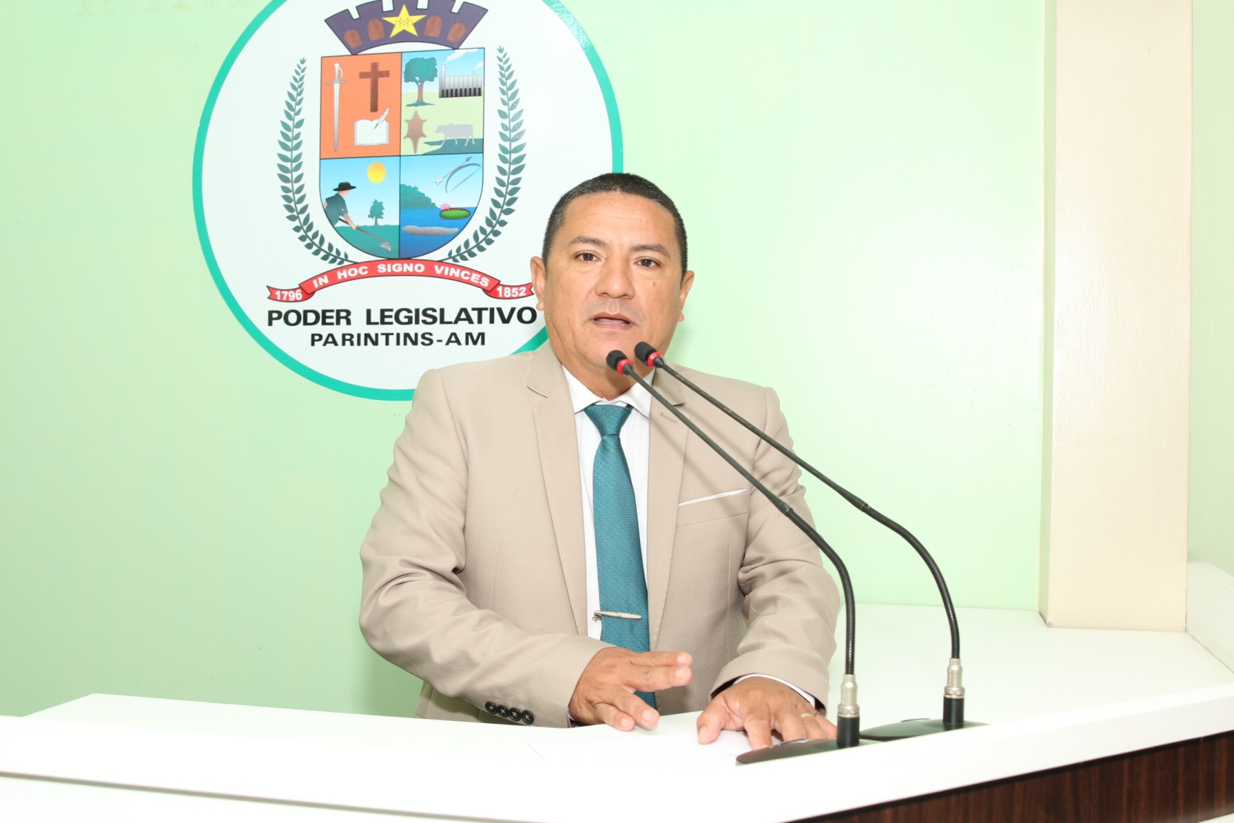 Gelson Moraes questiona notificações a comerciantes dos arredores do Mercado Mundico Barbosa e solicita informações ações voltadas ao Setor Primário