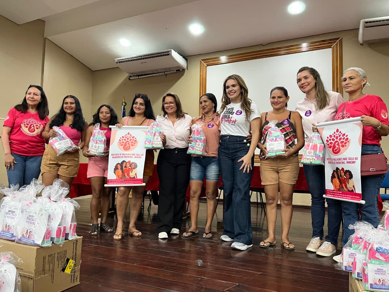 Indicação da vereadora Márcia Baranda é atendida e Parintins recebe ação do Programa Dignidade Menstrual