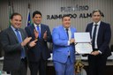 Juiz Anderson de Oliveira recebe título de cidadania parintinense, proposto por Mateus Assayag Juiz Anderson de Oliveira recebe título de cidadania parintinense, proposto por Mateus Assayag