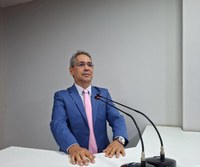 Julvan Medeiros destaca revitalização do porto e avanço da telessaúde em Parintins