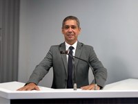 Julvan Medeiros propõe sessão especial para a Casa de Acolhida e solicita inclusão de neurologista em ações de saúde