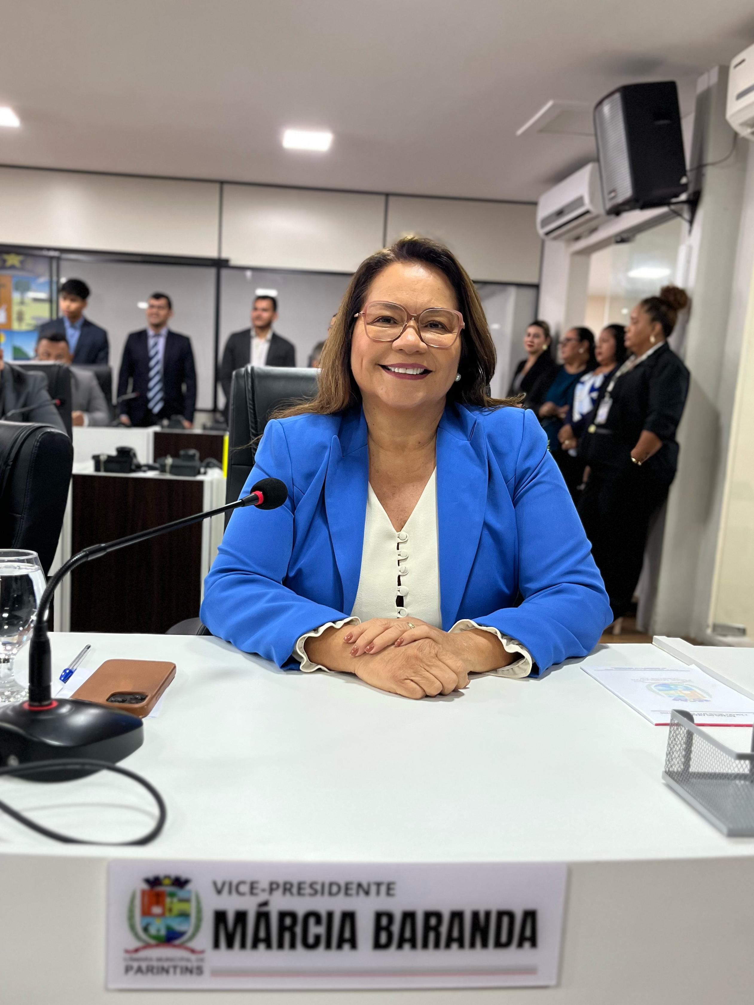 Márcia Baranda assume Procuradoria da Mulher e lidera Comissões na Câmara de Parintins