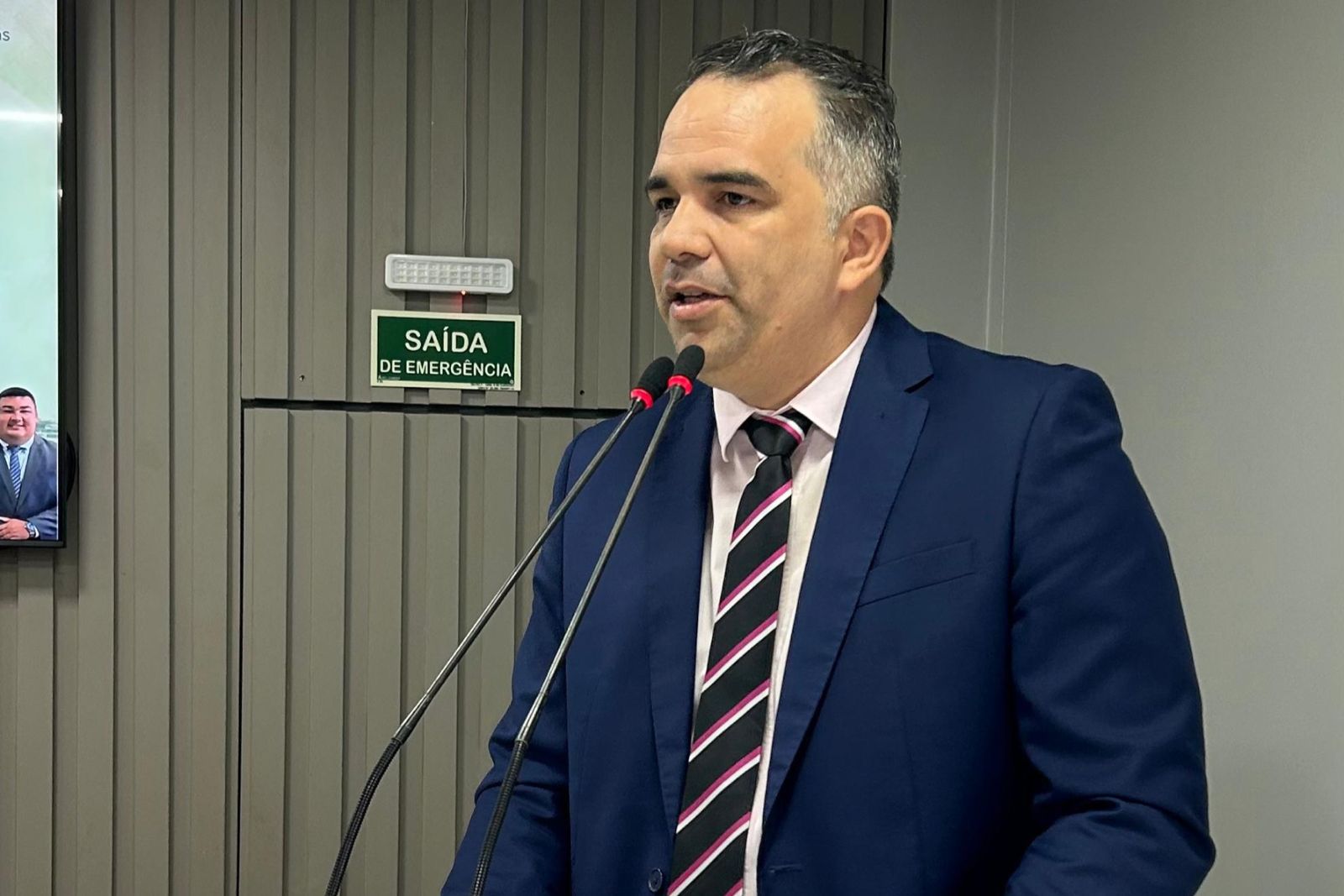 Marcus Cursino apresenta Projeto de Lei que reforça transparência na nomeação de Secretários Municipais Extraordinários