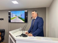 Marcus Cursino solicita ação de limpeza e capina no bairro Dejard Vieira