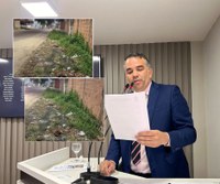 Marcus Cursino solicita construção de meio-fio e sarjetas no Bairro Santa Rita