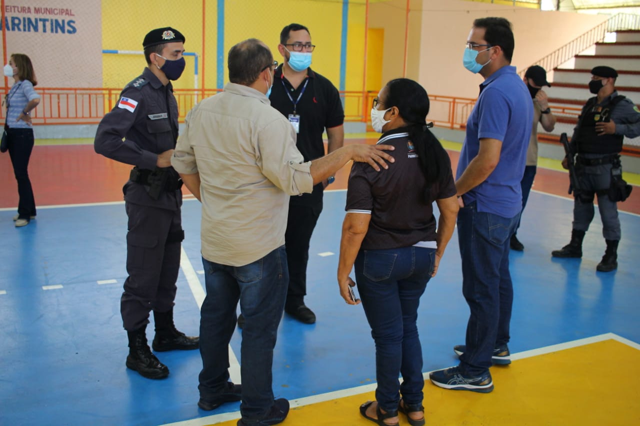 Mateus Assayag acompanha equipes do Estado e Prefeitura em logística para ações em Parintins   