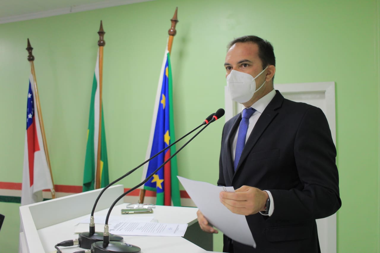 Mateus Assayag apresenta demandas das comunidades Santa Ana do Rio Uaicurapá, Santo Antônio do Tracajá e Agrovila do Caburi   