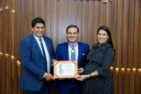 Na Aleam, vereador Mateus Assayag é condecorado com a Medalha do Mérito Legislativo