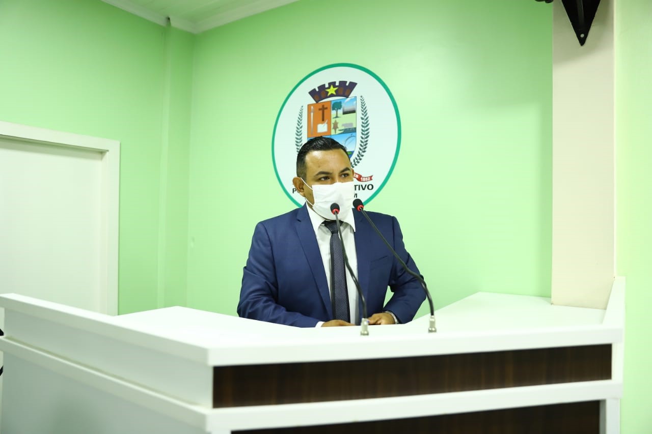 Naldo Lima solicita construção de alojamento para pessoas da zona rural em tratamento de saúde em Parintins e requer incentivo para pesca esportiva   