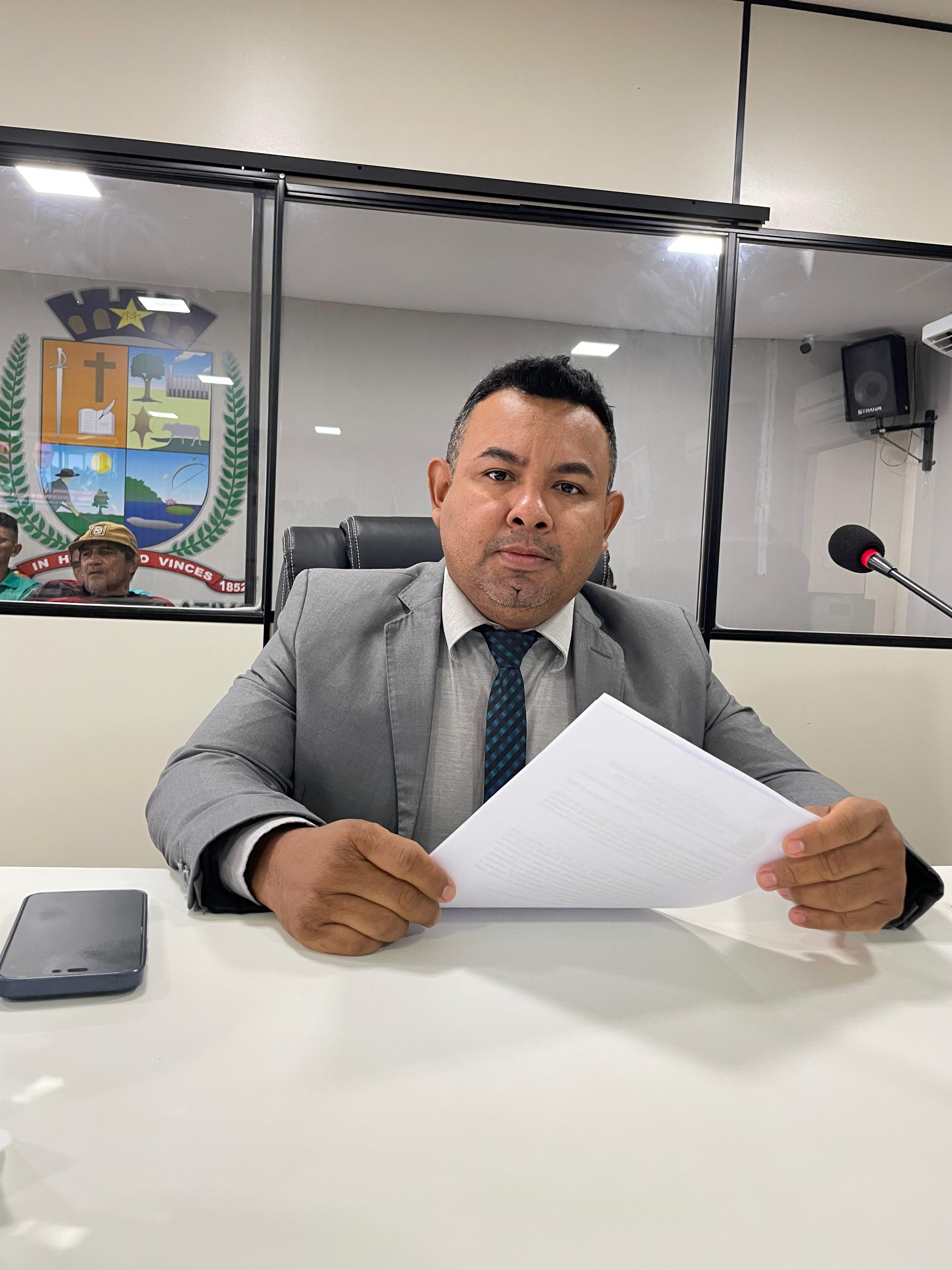 Naldo Lima solicita implantação de CAPSi para atender crianças e adolescente no município 
