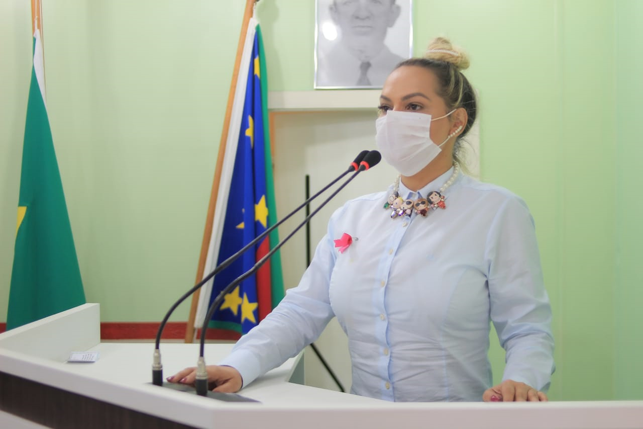 Nêga Alencar propõe projeto para geração de emprego aos jovens e cobra serviços de saneamento básico