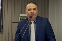 Para melhorar a mobilidade, Marcus Cursino apresenta indicação para o trânsito no Festival de Parintins