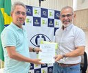 Passo Crucial para a Construção: Vereador Julvan Medeiros entrega na capital o termo de cessão de terreno para Escritório do Ipem em Parintins