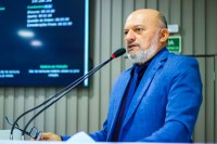 Presidente Cabo Linhares apresenta propostas para infraestrutura e educação em Parintins