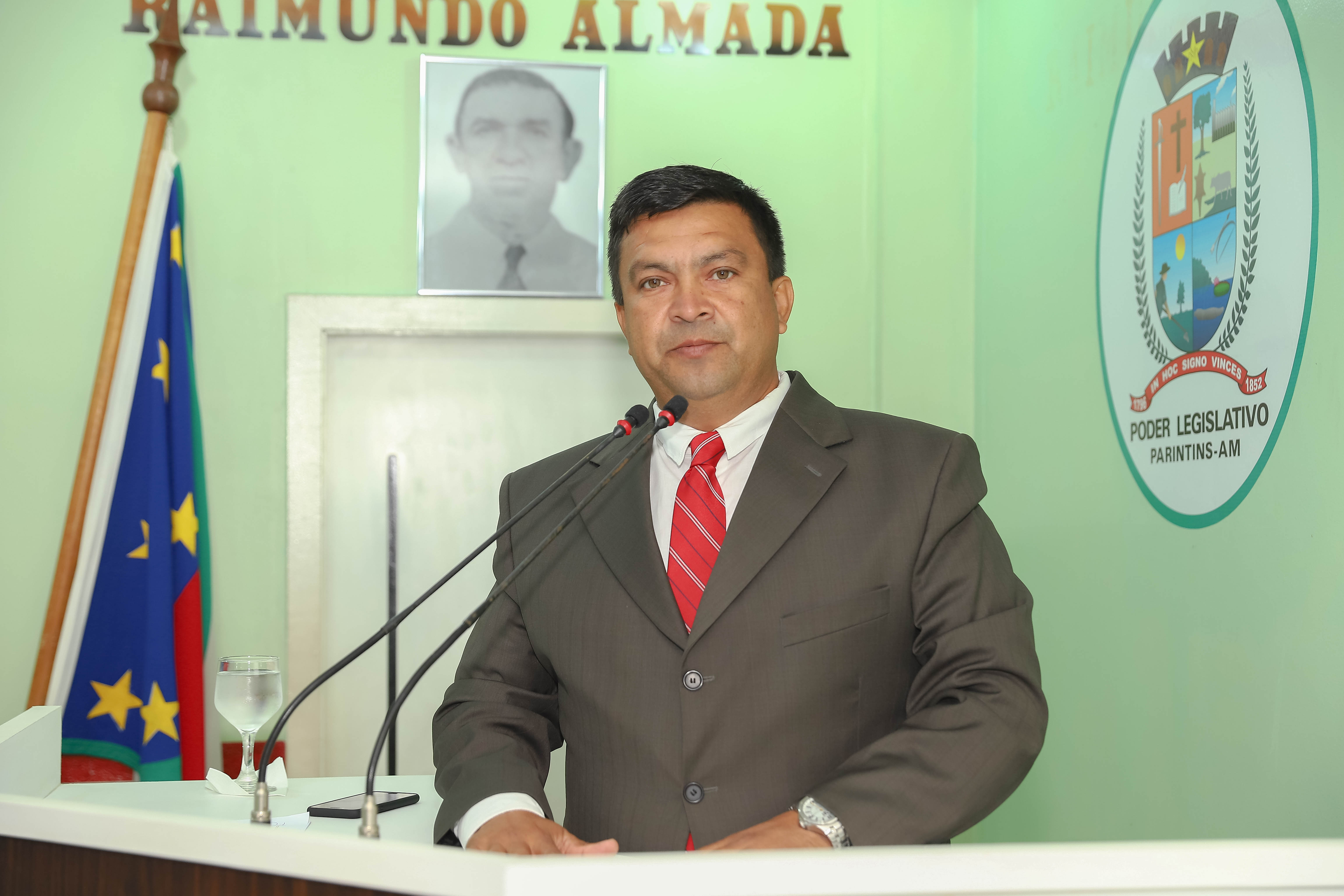 Presidente da Câmara de Parintins avalia resultados da Prefeitura e da Casa Legislativa