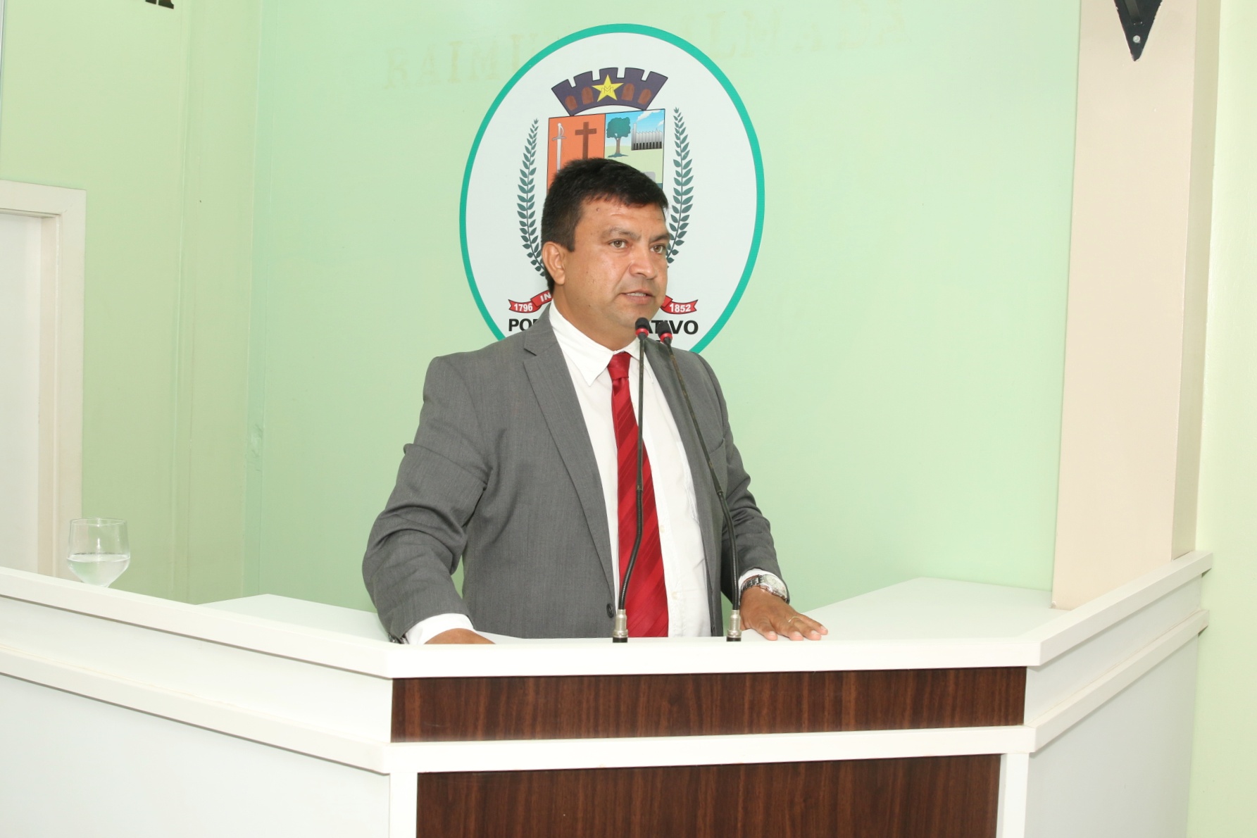 Requerimento e Indicações ao Poder Executivo são encaminhadas pelo Presidente da Câmara Municipal