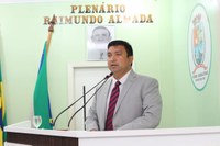 Telo repudia preços de passagens aéreas para Parintins e reitera pedido de construção de Centro Infantil no bairro Emílio Moreira