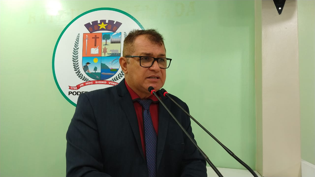 Tião Teixeira destaca inauguração de escolas e implantação de Salta-Z nas comunidades ribeirinhas