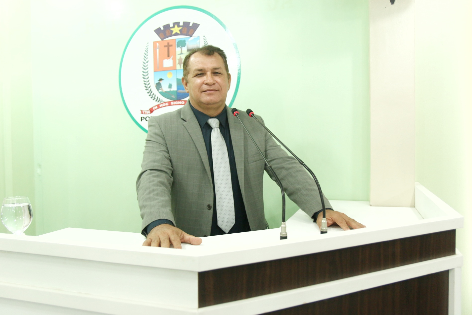 Tião Teixeira encaminha três proposituras antes do recesso parlamentar  