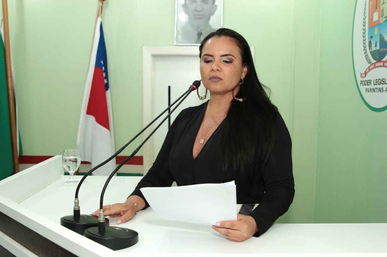 Vanessa Gonçalves defende aquisição de ônibus para Associação Pestalozzi Parintins 