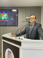 Vereador Adson Príncipe cobra recuperação de ramal que dá acesso ao Lago da Esperança e destaca dificuldades dos estudantes