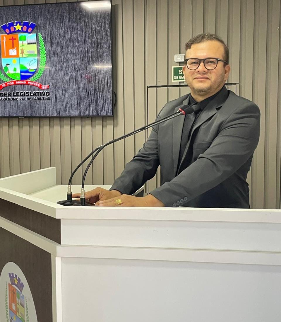Vereador Adson Príncipe requer Recapeamento Asfáltico em Ruas dos Residenciais Vila Cristina e Parintins