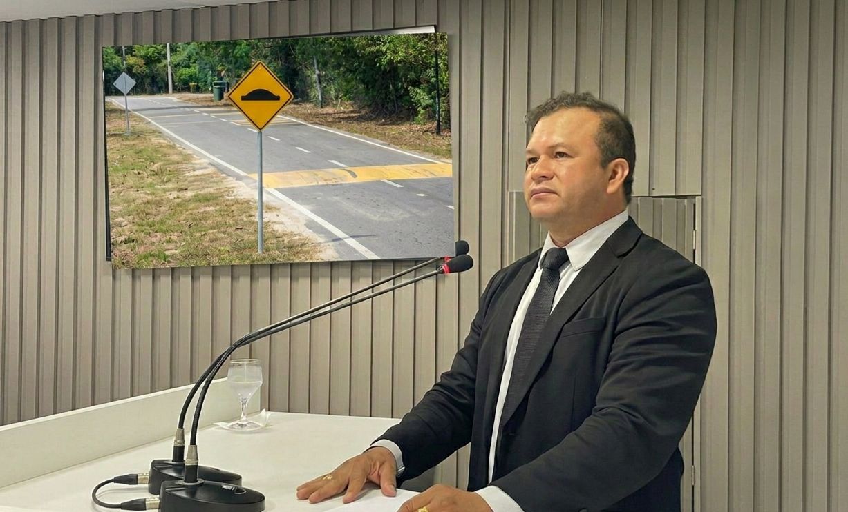 Vereador Adson Príncipe solicita melhorias na segurança viária da Vila Amazônia