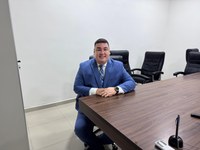 Vereador Alex Garcia propõe a implementação do programa "Meu Primeiro Check-up" nas Escolas Públicas de Parintins, voltado à saúde preventiva de alunos do ensino fundamental