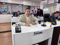 Vereador Alex Garcia propõe horário estendido para exames do Outubro Rosa em Parintins