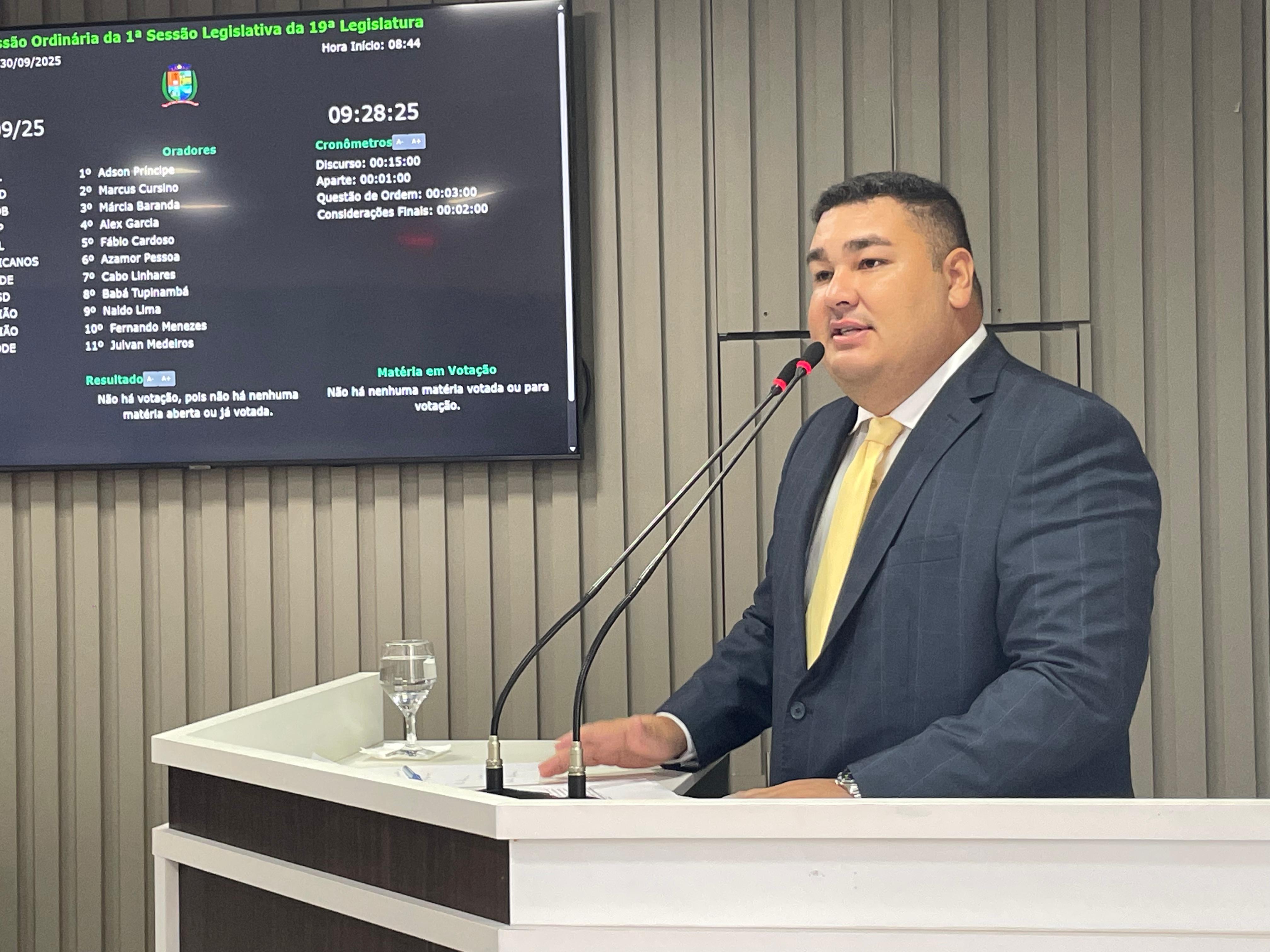 Vereador Alex Garcia propõe implantação de Hemonúcleo em Parintins para ampliar capacidade de atendimento em saúde