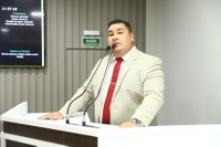 Vereador Alex Garcia se destaca em 2023 por sua produtividade na aprovação de leis na Câmara de Parintins