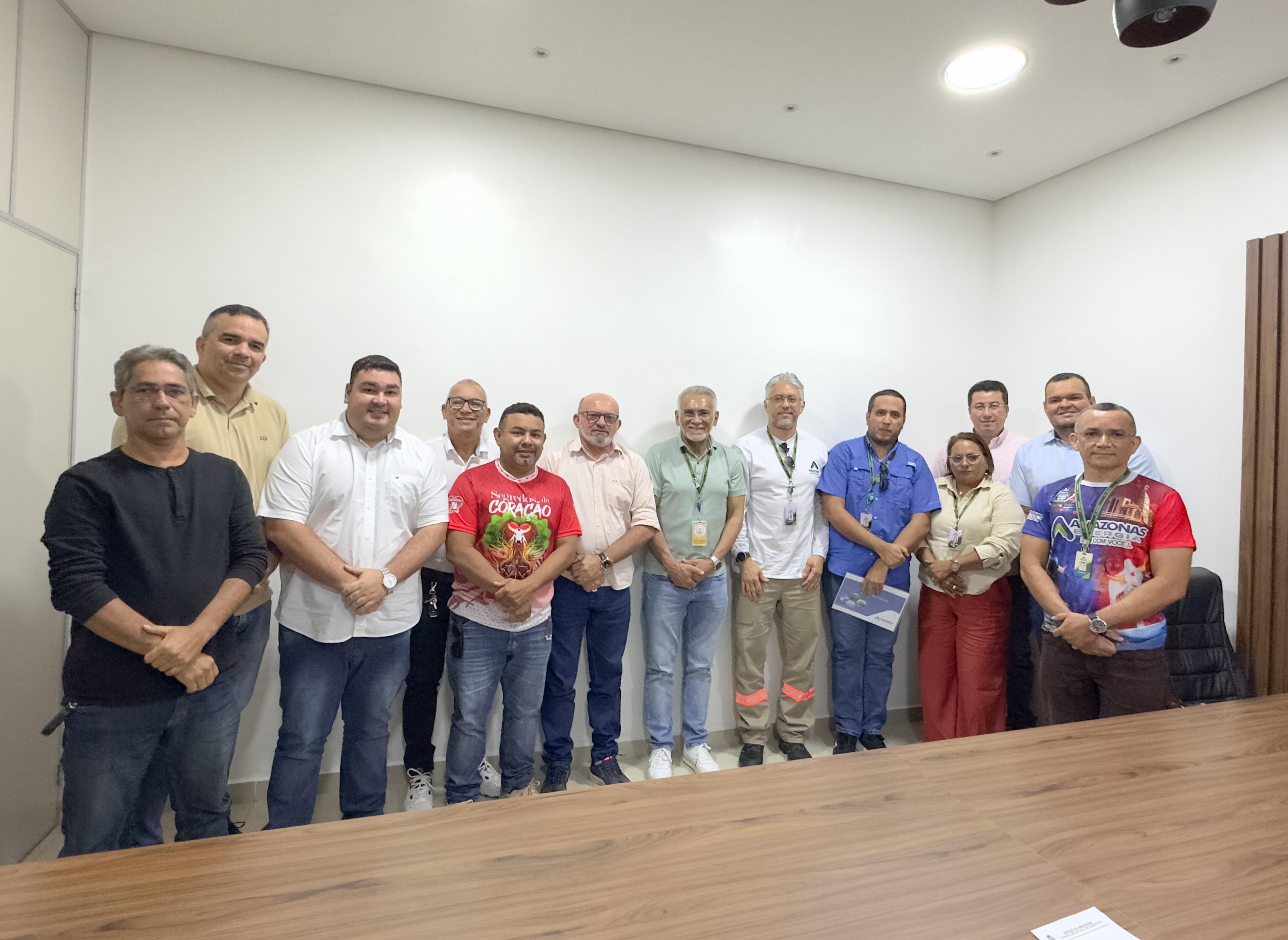 Vereador Alex Garcia solicita audiência pública para resolução do problema de fornecimento de energia elétrica na zona rural de Parintins 