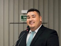 Vereador Alex Garcia solicita implementação de atendimento terapêutico para Autistas